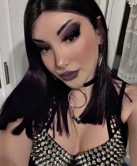 Draculonaa onlyfans leaked naked