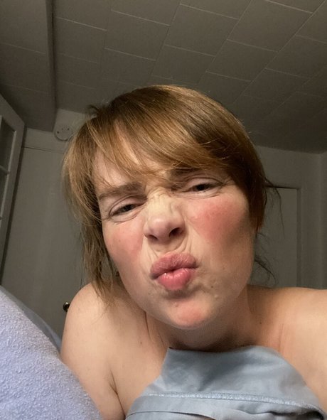 QuebecCougar onlyfans lesk