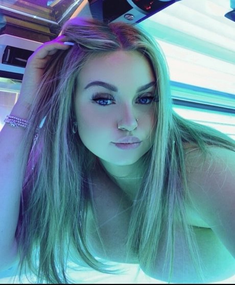 ellieharp3r onlyfans fotos