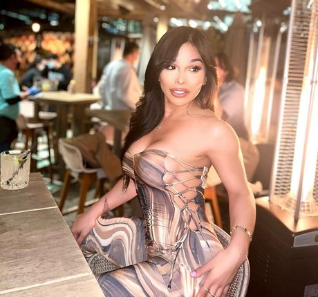 Jaslyn Lee onlyfans naked