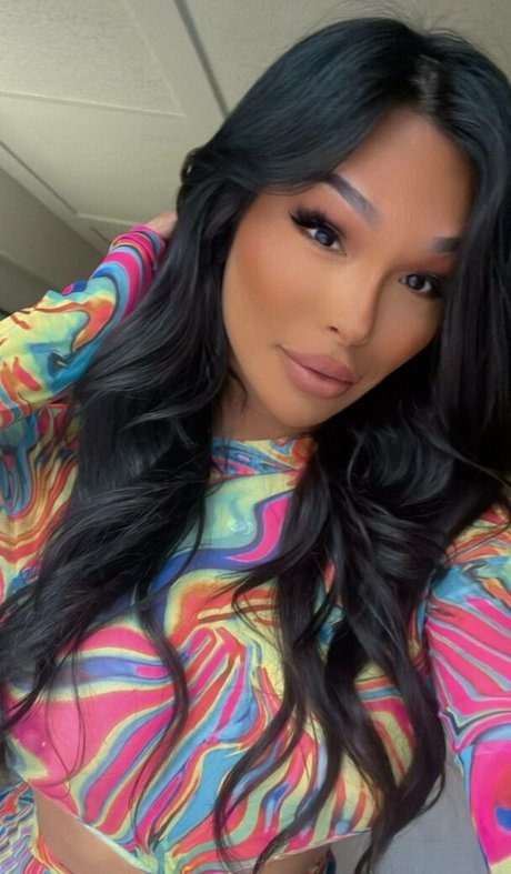 Jaslyn Lee nude on onlyfans