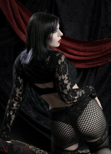 Darth Spanky only fans photos