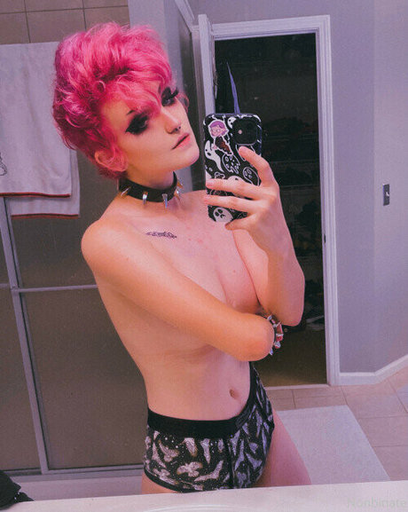 M Blackburn onlyfans page