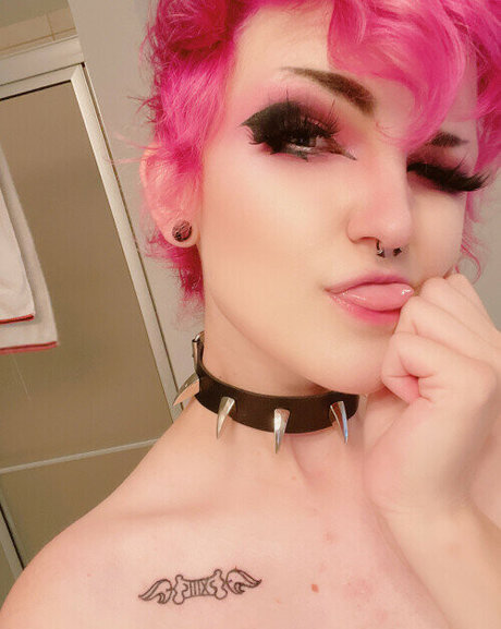 M Blackburn onlyfans sex leaked