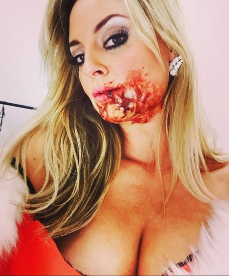 Morgana Robinson onlyfans leak free