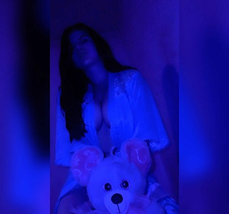 ale official100 onlyfans leajs