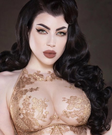 Threnody In Velvet onlyfans naked porn