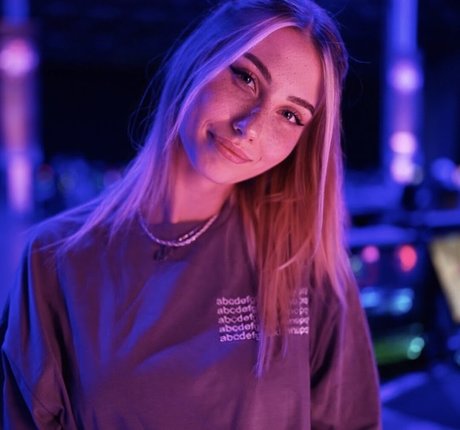 veylaneey joi onlyfans