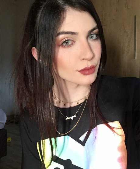 Angela Moraes onlyfans star