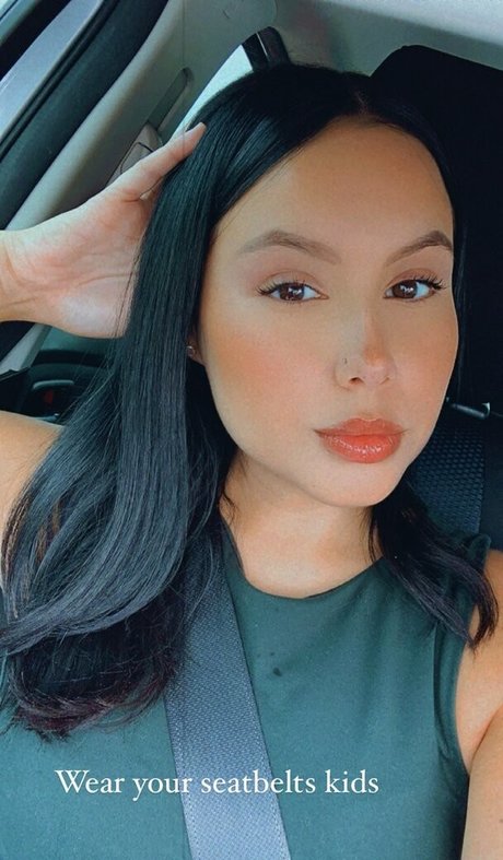 Alejandramariaxo Profile image