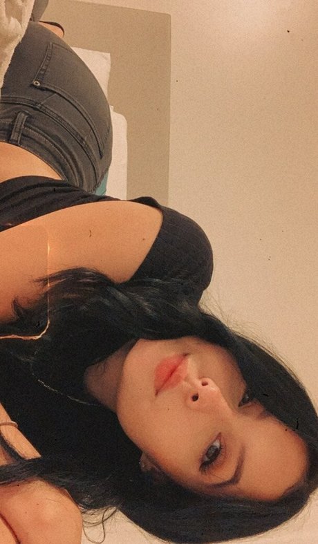 Alejandramariaxo onlyfans leaked xxx