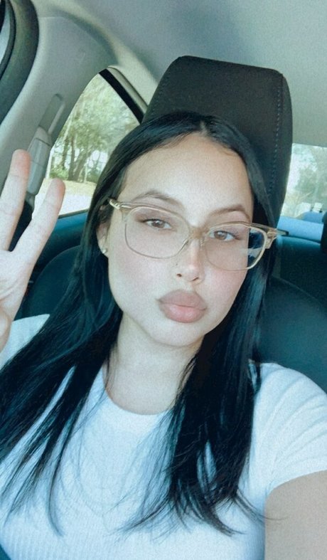 Alejandramariaxo onlyfans leaked nude