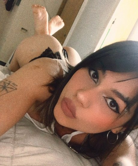 Giuliana Luna topless onlyfans