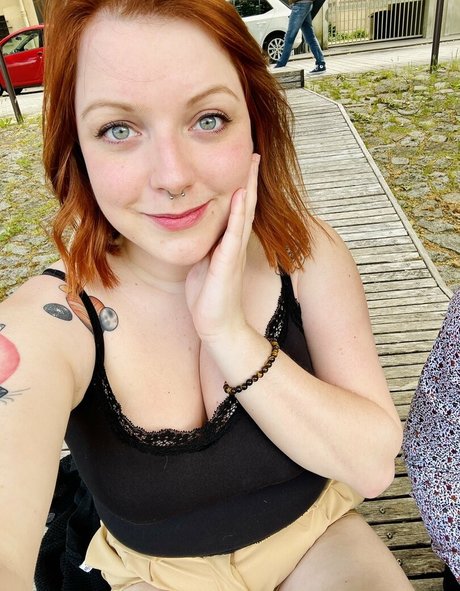 Playher_ onlyfans post