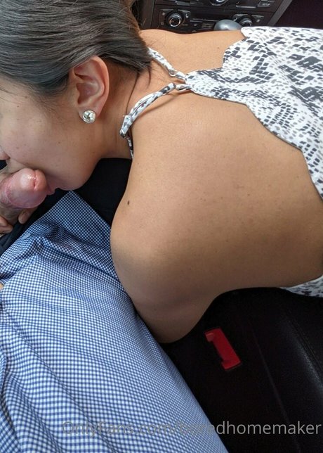 BoredHomeMaker leaked nude onlyfans