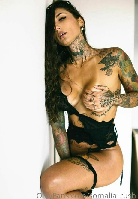 Sarah Schmidt onlyfans leaks.