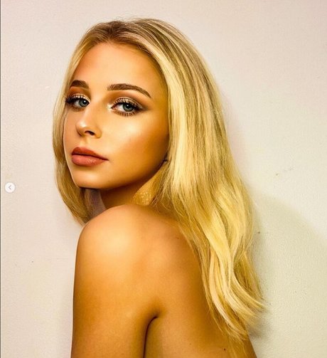 Maci Jo McCarley leaked only fans