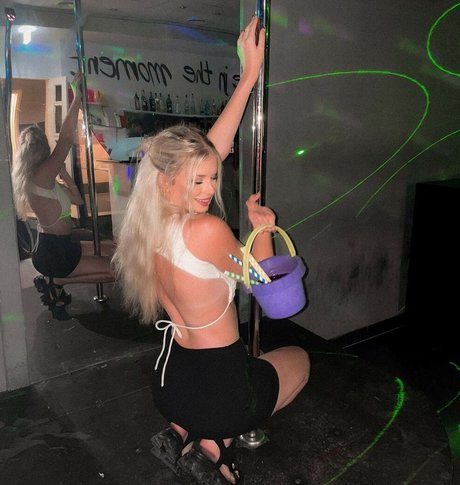 Britnyellen feet onlyfans