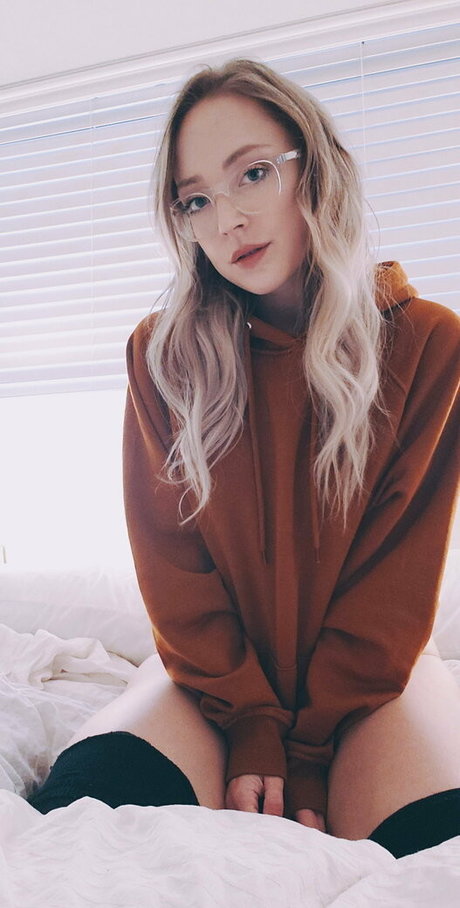 Katiebelle onlyfans leaks nudes