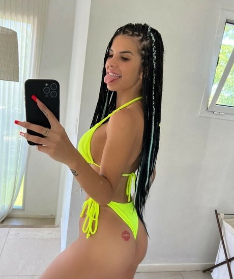 Trinidad Nucera onlyfans model photos