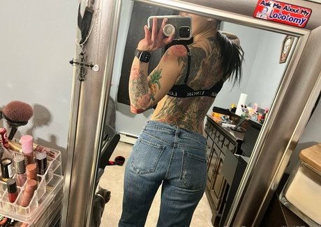 Little Doll topless onlyfans