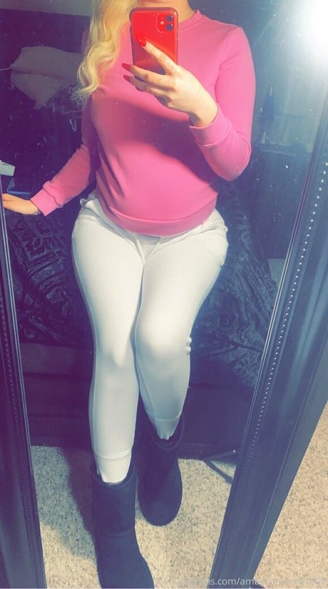 ambermonroe1009 onlyfans leaks nudes