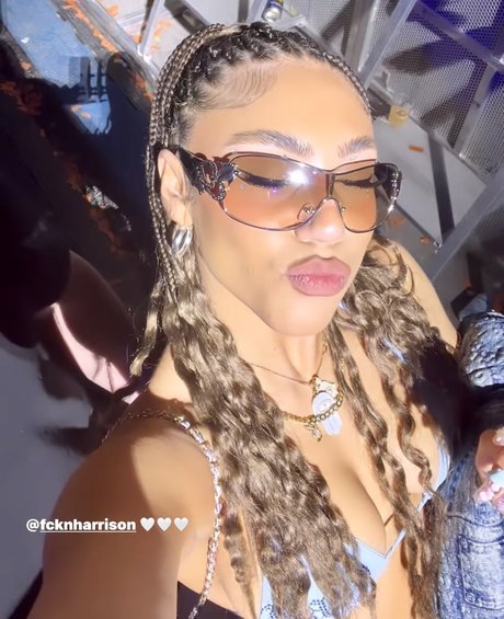 brunette onlyfans free nude candids