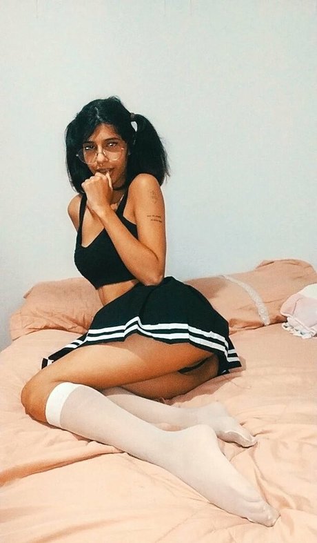 Emiloli onlyfans photos