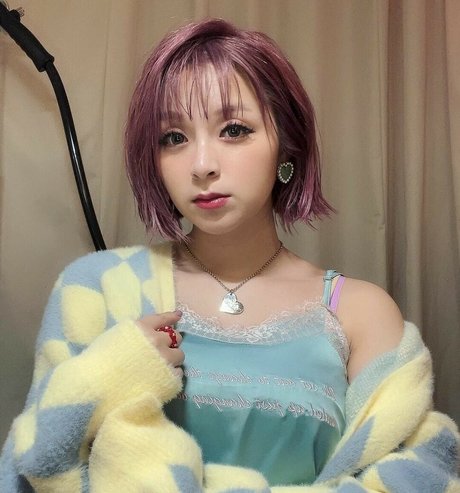 Mai Mizuhashi onlyfans strip