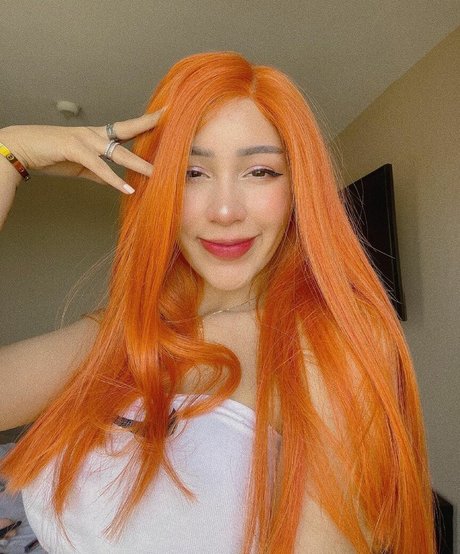 Danna Silva nude onlyfans leaks