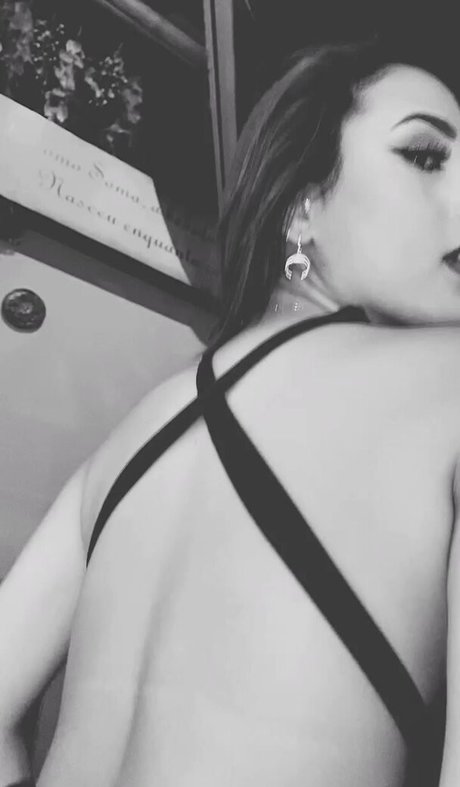 Laura Victoria onlyfans sex leak