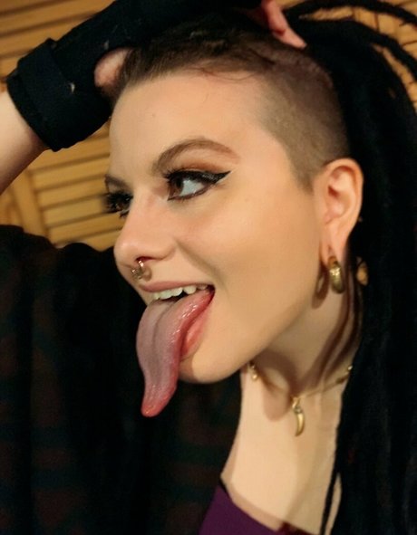 MoreCumberworldly onlyfans leaked pics