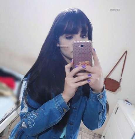 Isadora Amorim onlyfans public photos