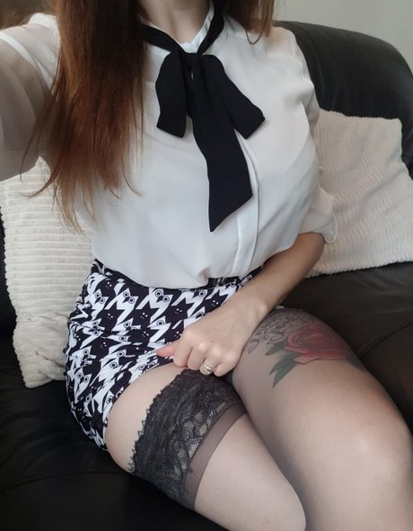 big dick shemale onlyfans naked self-portrait