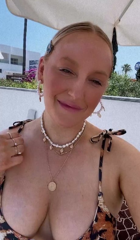 Helen Scott onlyfans fuck