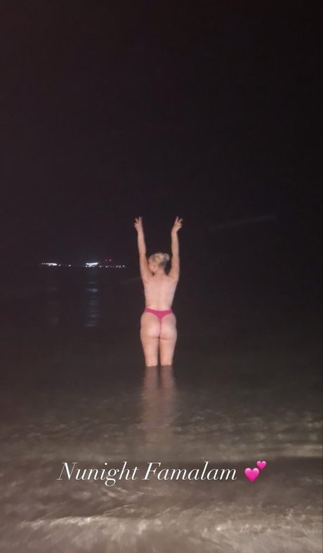 Helen Scott porn onlyfans