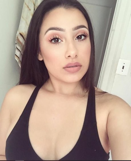 Victoriaines onlyfans content type