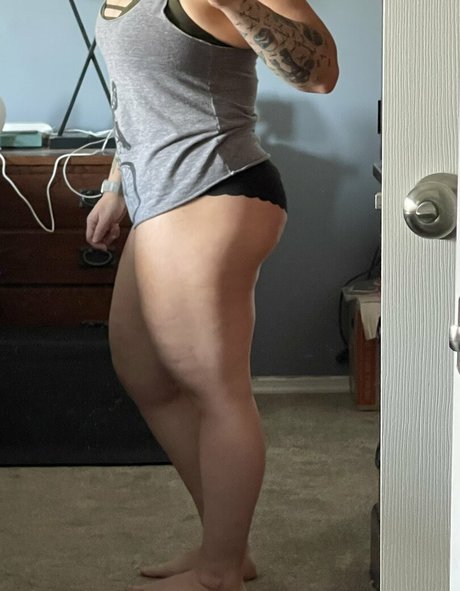 Holy Elle xxx onlyfans