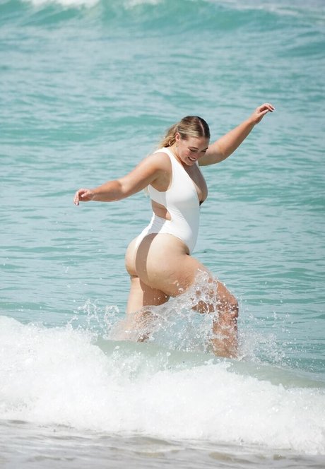 Iskara Lawrence onlyfans lean