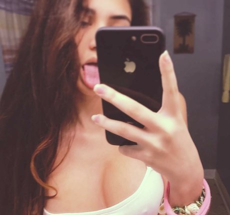 Brie Adeline onlyfans pictures