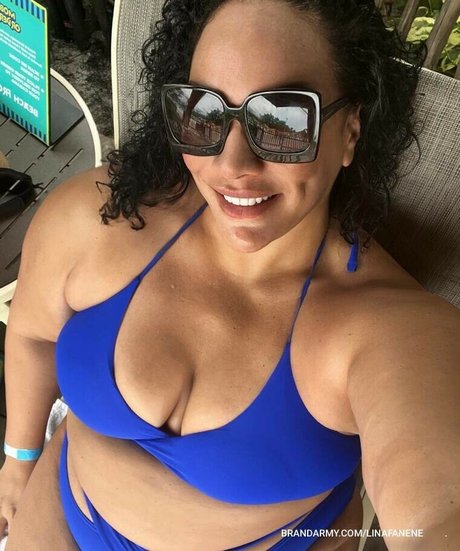 Nia Jax Lina Fanene onlyfans leaks.