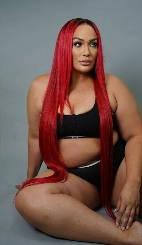 Nia Jax Lina Fanene only fans pictures