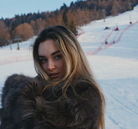 Elena Berri hot onlyfans