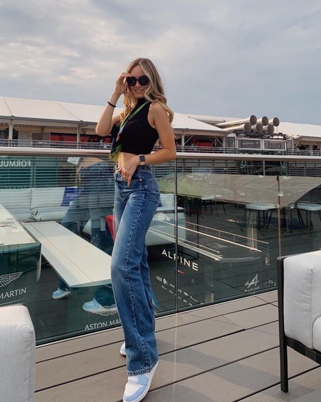 Elena Berri onlyfans naked leaks