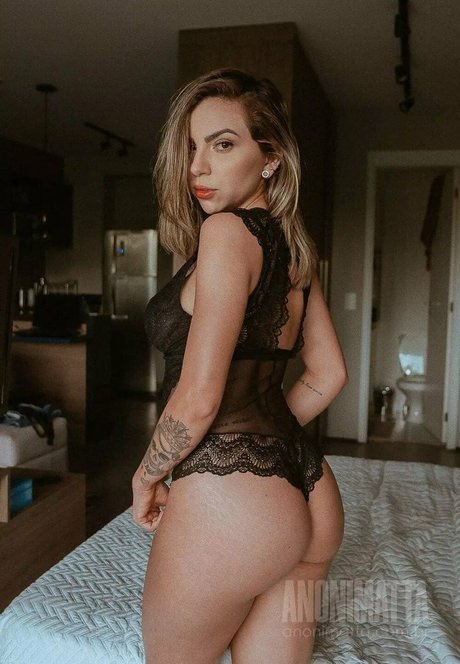 Victoria Araujo is on onlyfans