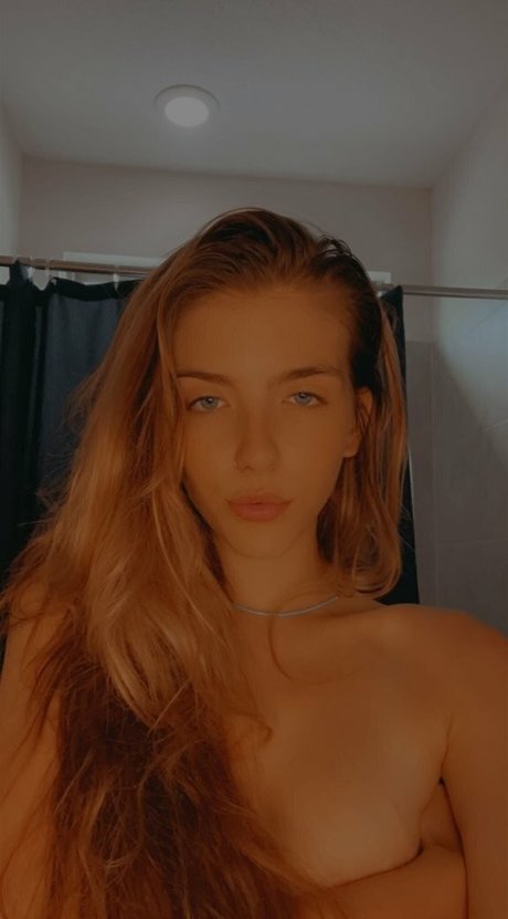 Kylee Tingstrom onlyfans leaks.