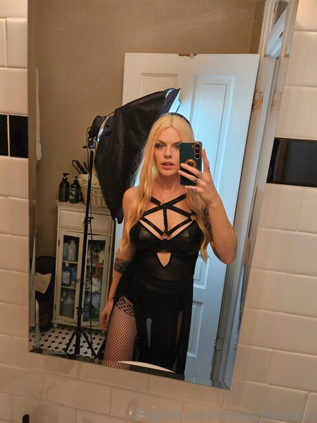 amateur ebony onlyfans sexy nudes glimpse