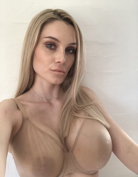 bunny nude onlyfans art porn slide