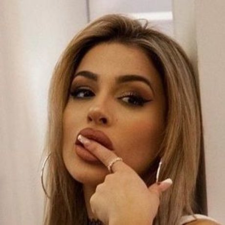 Oriana Marzoli onlyfans leak