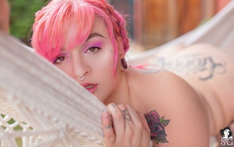 giantess onlyfans free nude selfie